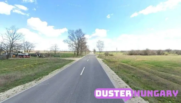 Kocsér, Mézes út - Kocsér