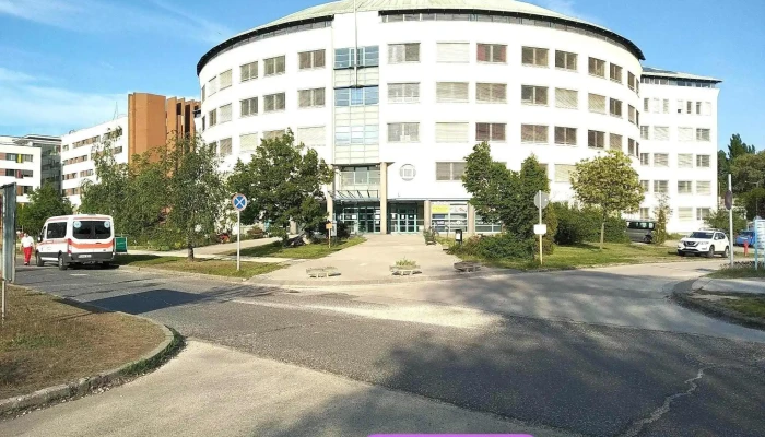Komárom-Esztergom Vármegyei Szent Borbála Kórház - Dózsa György Út 77
