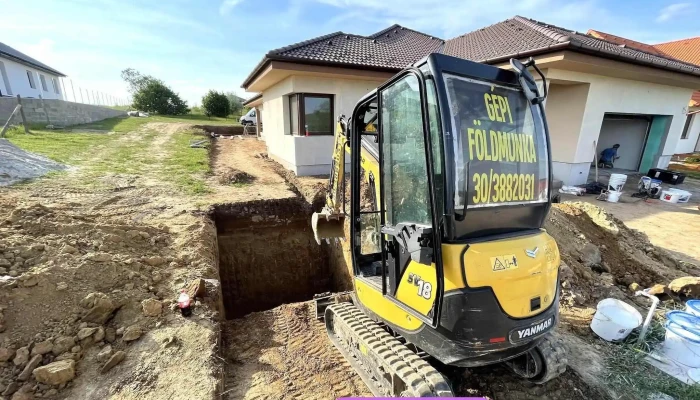 Konténer rendelés/ Gépi földmunka Aszód - Falujárók Útja 5