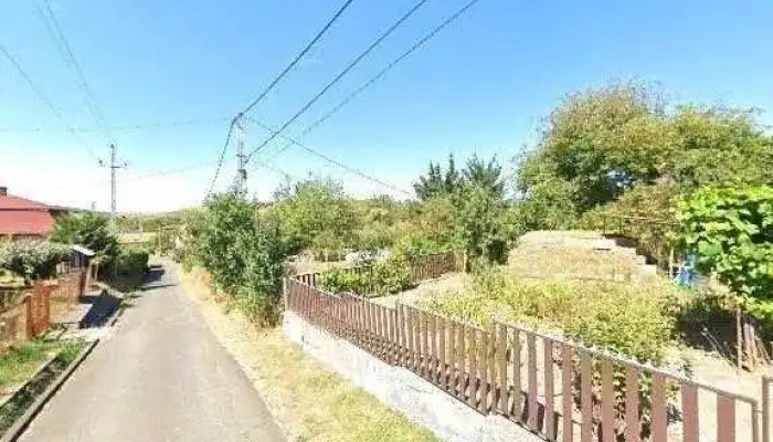 Laczko Autojavito Karosszeria Javitas Fenyezes Gumiszereles Gyorsszerviz Utcakep Es 360deg - Etes