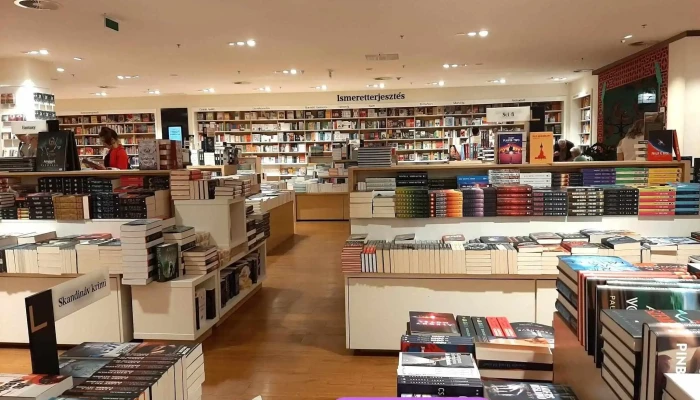 Libri Arkad Konyvesbolt Belul - Budapest