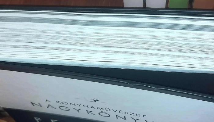 Libri -  Konyvesbolt - Budapest