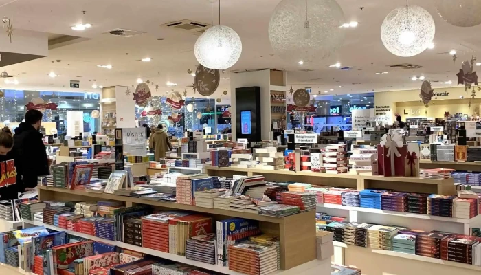 Libri Mammut Könyvesbolt - Budapest