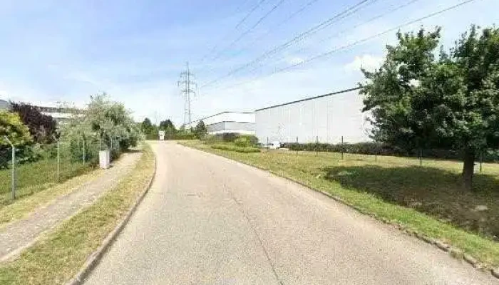 Ligneus Faipari Kft   Lapszabaszat Es Butorlap Munkalap Kompaktlemez Utcakep Es 360deg - Biatorbágy