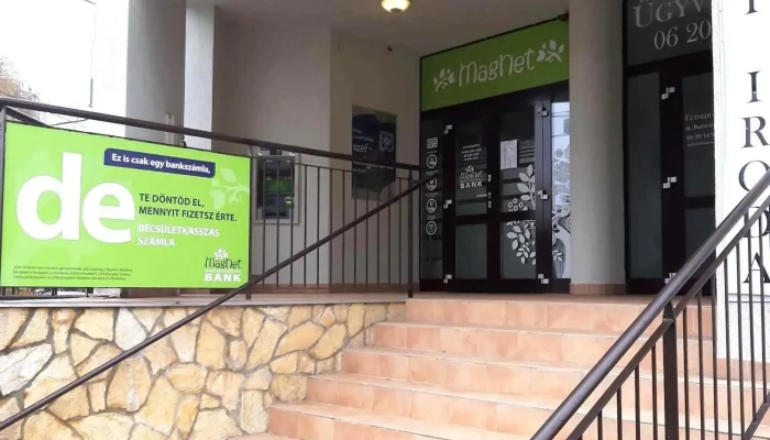 Magnet Bank Solymari Fiok Kulso - Solymár
