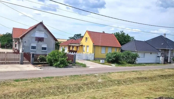 Maklar Osszes - Maklár