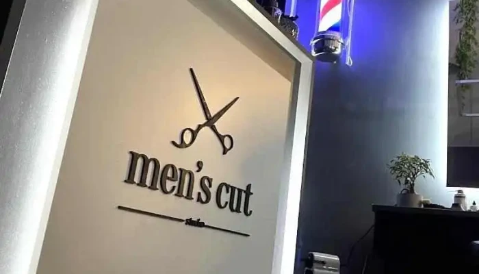 Men's Cut Debrecen - Debrecen