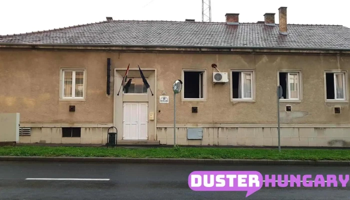 Mentők, Az Országos Mentőszolgálat Mentőállomása - Ady Endre U. 69