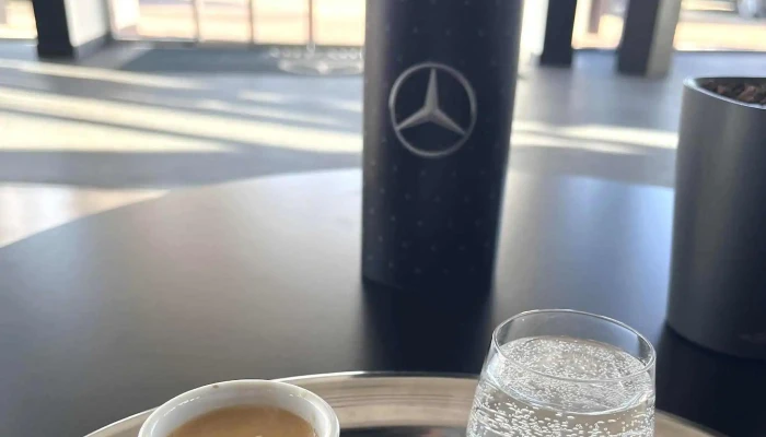 Mercedes -  Benz Hovany Kecskemet Hol - Kecskemét