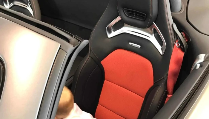 Mercedes -  Benz Hovany Kecskemet Nyitva Most - Kecskemét