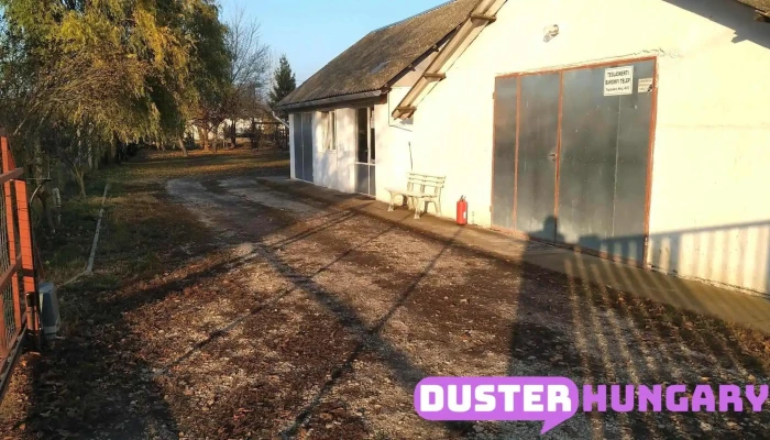 Nánási Tojás, Tégláskert Baromfitelep - Tizedes Utca 92