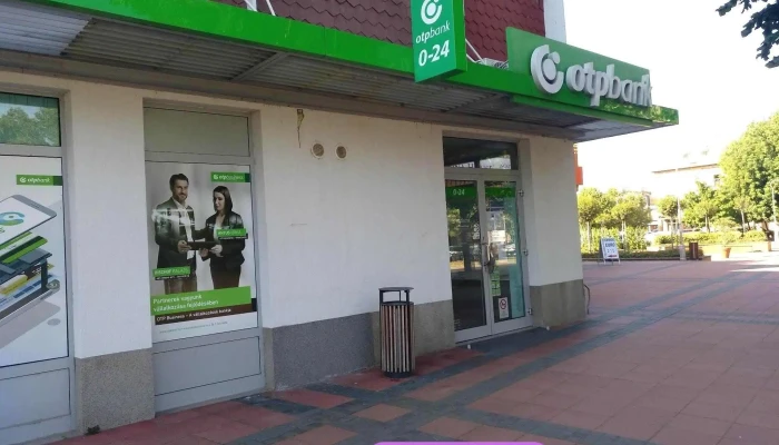 Otp Bank - A pénztárak a fiókzárás előtt két órával korábban zárnak. - Dózsa György U. 1