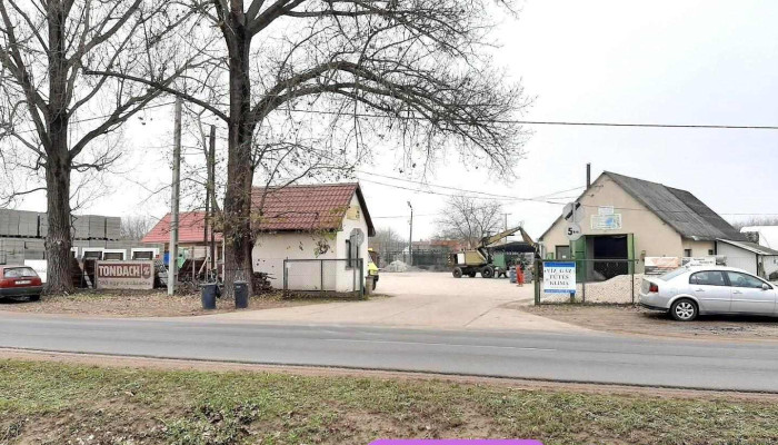 Perneki Ferenc Tüzelő és Ép.anyag Ker. - Kiskunmajsa