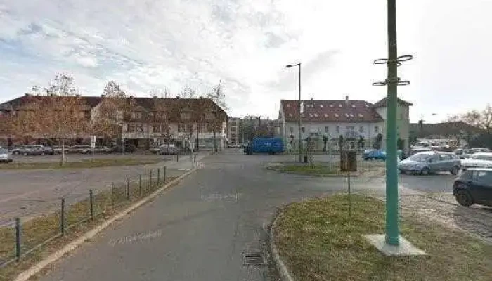 Petofi Sandor Varosi Konyvtar Utcakep Es 360deg - Kiskunfélegyháza