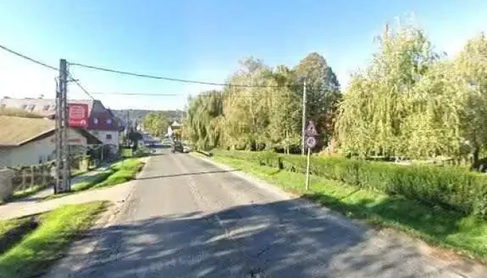 Pilisvorosvar Es Videke Takarekszovetkezet Utcakep Es 360deg - Solymár