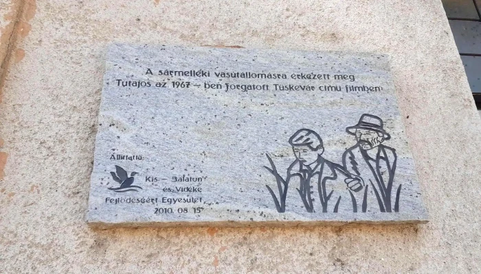 Regi Sarmelleki Vasutallomas Emlekhely - Sármellék