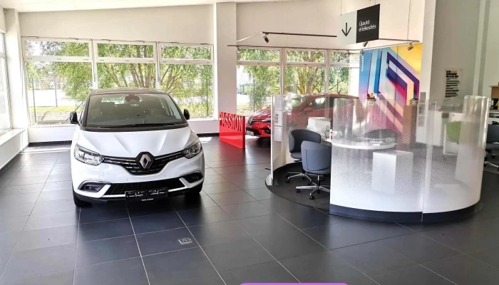 Renault Mosonmagyarovar   Autoszalon Es Szerviz A Tulajdonostol - Mosonmagyaróvár