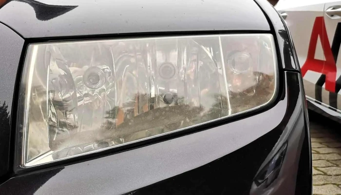 Sitku -  Lux Bt Autokarosszeria Javitas Fenyezes Motor Fenyezes 3 Fotok - Budapest