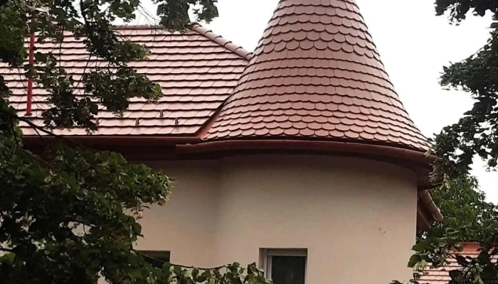 Szabo Tamas Tetofedo Acs Haz - Csobánka