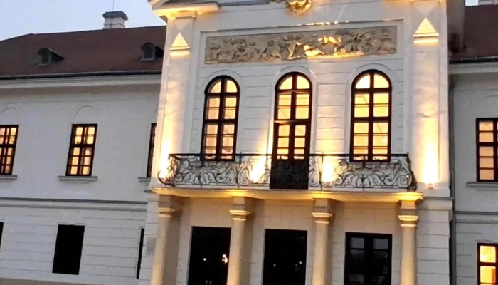 Szechenyi Kastely Nyitva Most - Nagycenk