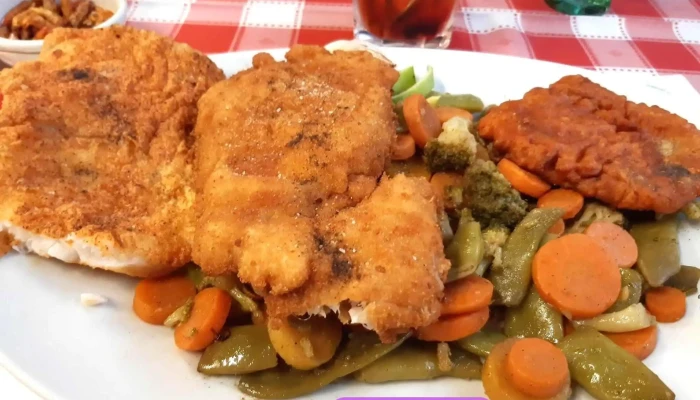 Tiszacsegei Halaszcsarda Rantott Szelet - Tiszacsege