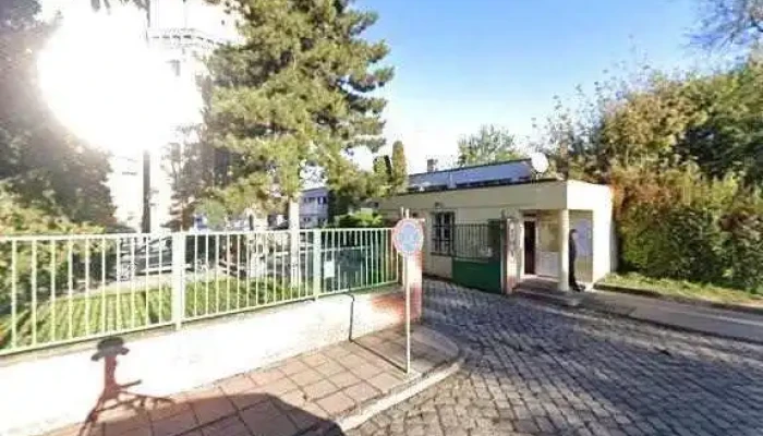 Vaci Szc Kiraly Endre Technikum Es Szakkepzo Iskola Utcakep Es 360deg - Vác