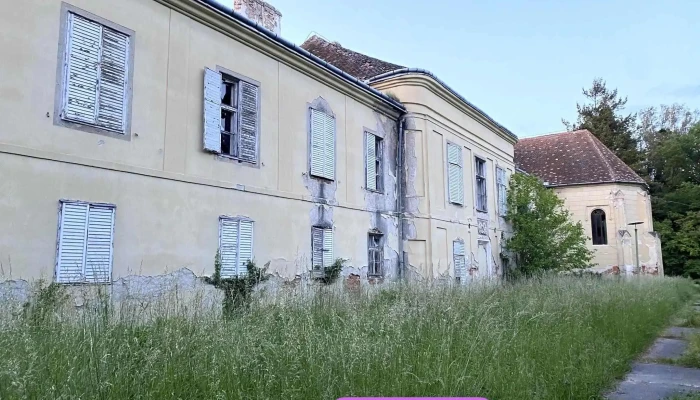 Vép, Erdődy - Bercsényi kastély - Magyarország