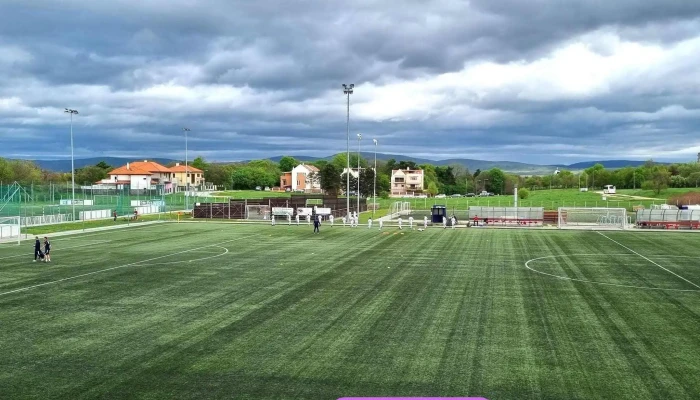 Veszprem Foci Centrum Utanpotlas Se Tehetsegkozpont Stadion - Veszprém