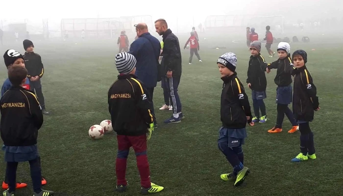 Veszprém Foci Centrum Utánpótlás Se Tehetségközpont - Veszprém