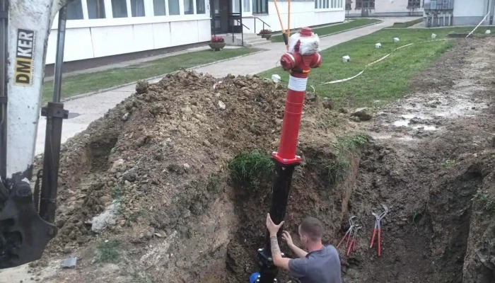 Vízszerelő - Szlávy U. 32/a